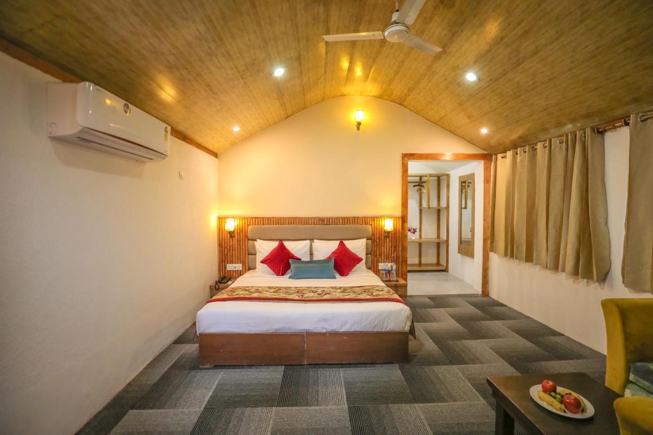 Regenta Resort Exotica Dharamshala On Hilltop Екстериор снимка